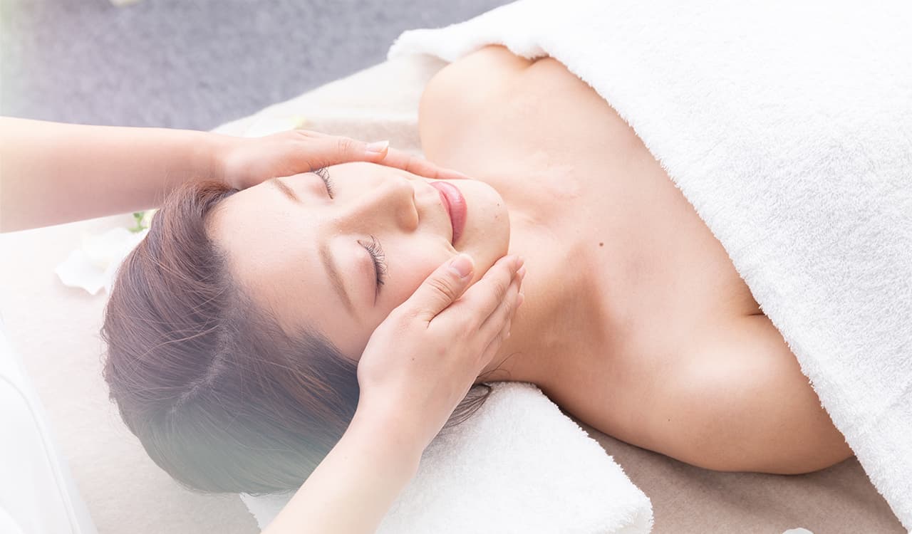 ローズシャトーMV画像